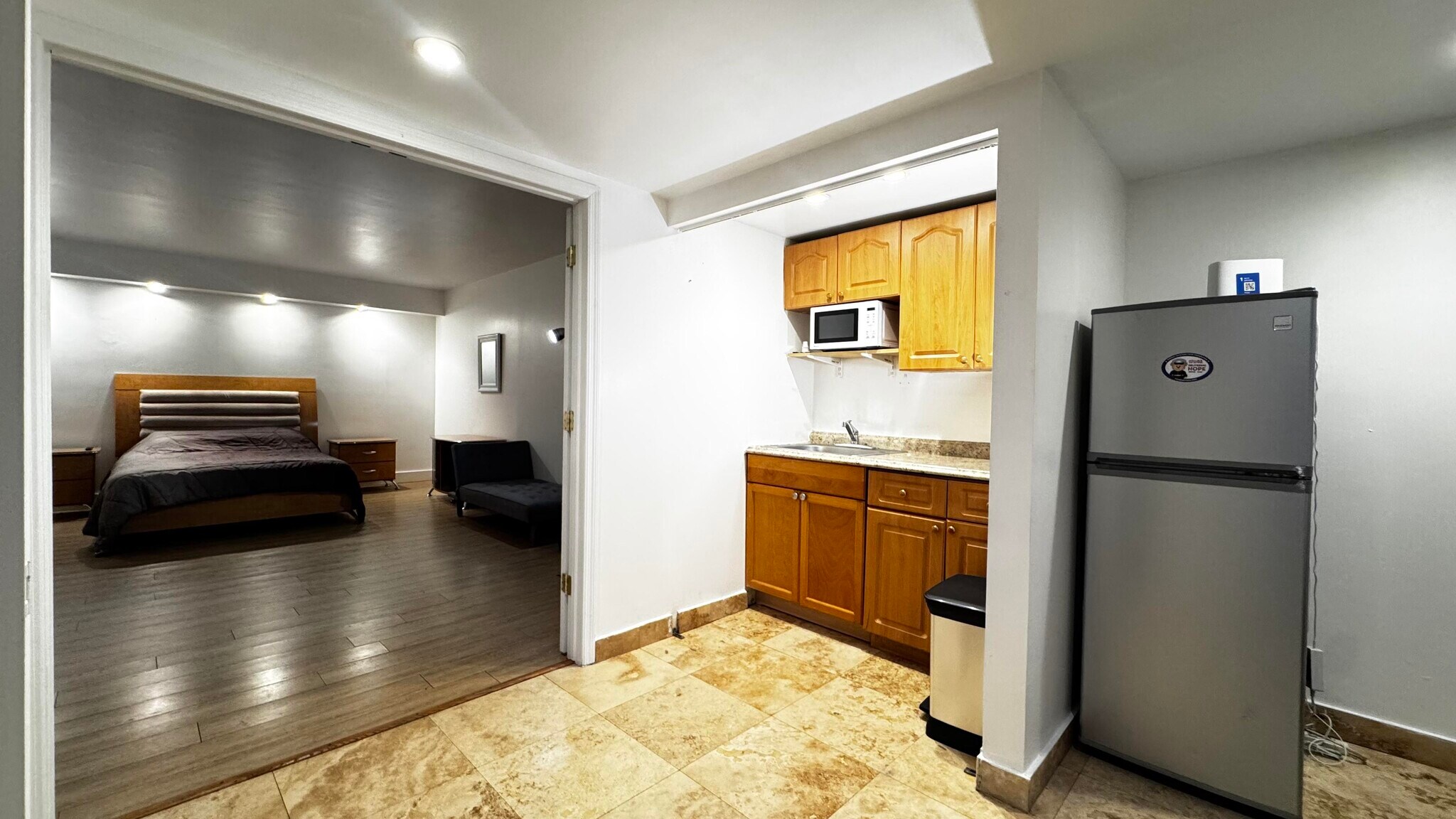 Building Photo - 999 Brickell Bay Dr