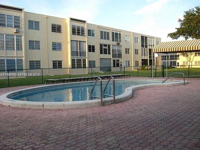 Building Photo - 101 Berkley Rd