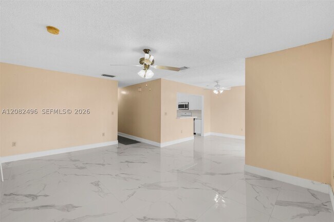 Building Photo - 1284 W 44th Pl