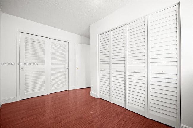 Building Photo - 7004 NW 67th Ave