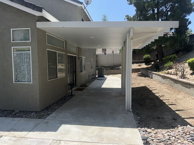 Building Photo - 6025 Abernathy Dr