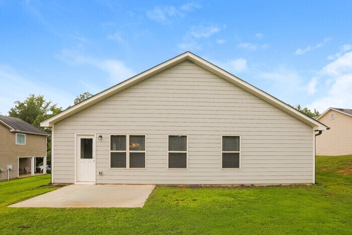 Building Photo - 40 Camden Pl