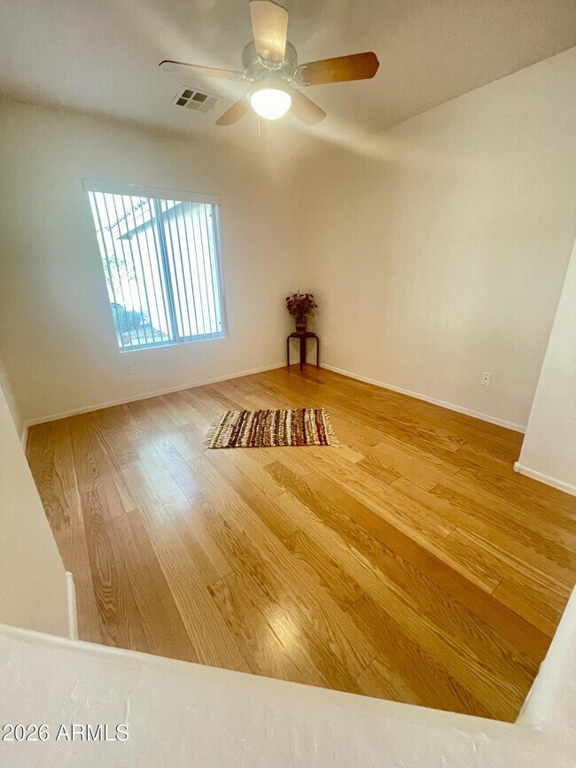 Building Photo - 1120 S 232nd Ave