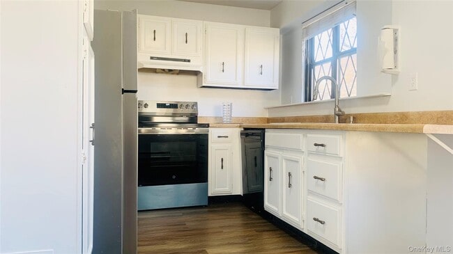 Building Photo - 351 Sierra Vista Ln