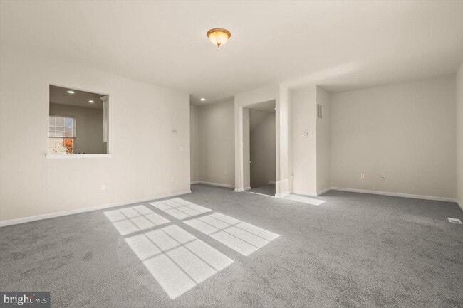 Building Photo - 1 Karendale Ct