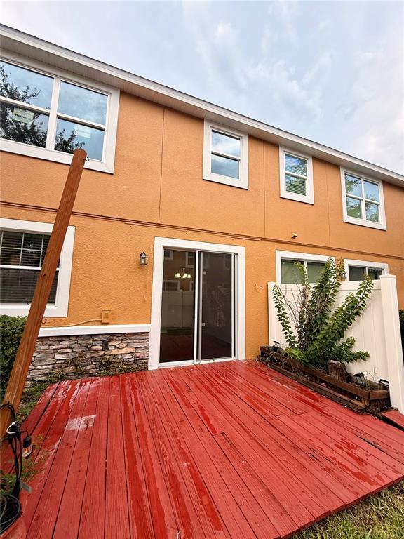 Building Photo - 9412 Strongbark Ln