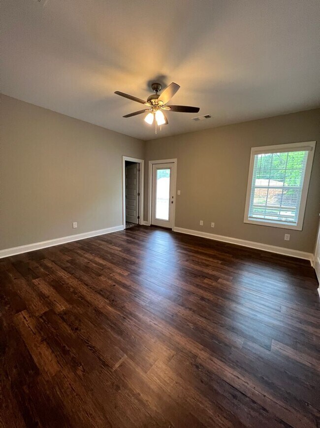 Building Photo - Available for July!