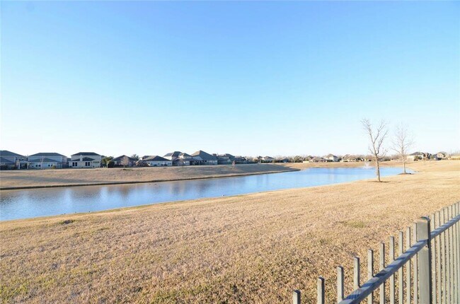 Building Photo - 4339 S Vineyard Mdw Ln