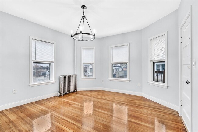 Building Photo - 19 Farrington St