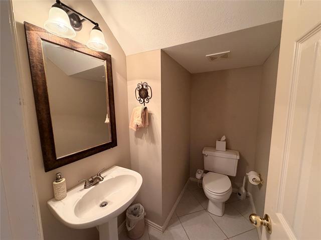 Building Photo - 120 Stonecreek Dr