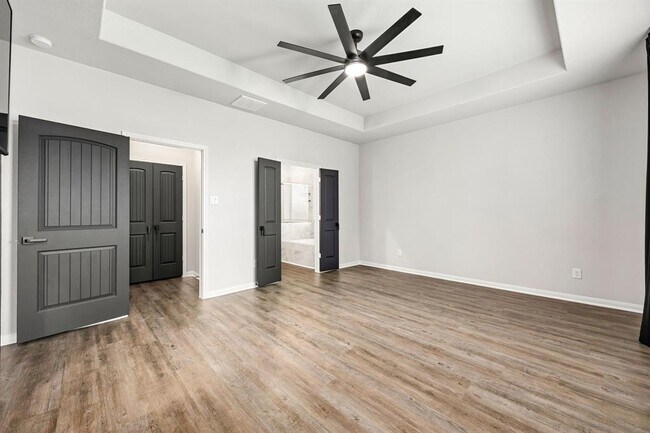 Building Photo - 11323 Cora Ln