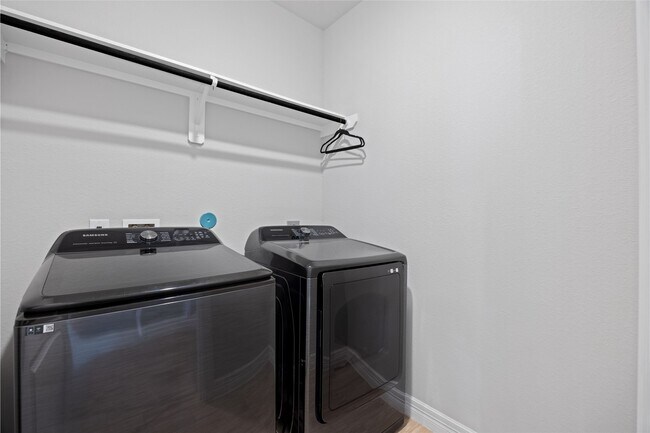 Building Photo - 108 Yellow Perch Wy