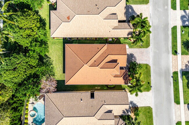 Building Photo - 8727 Carmel Mountain Way
