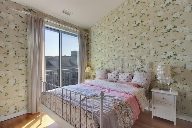 Building Photo - 26 Ave at Port Imperial