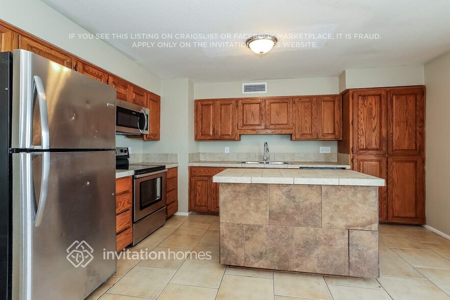 Building Photo - 5316 W Banff Ln.