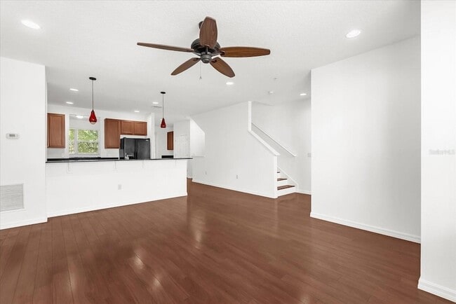 Building Photo - 655 Pensacola Ln