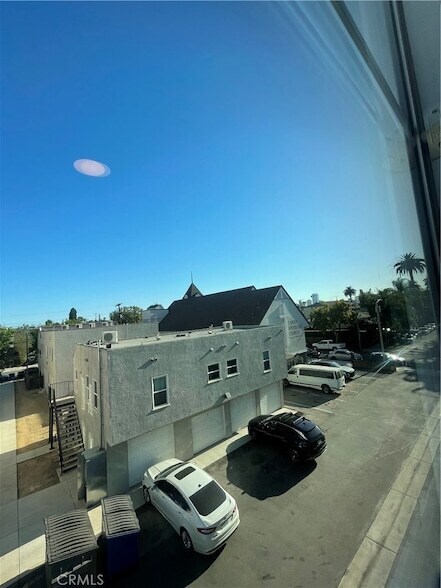 Building Photo - 610 Dawson Ave