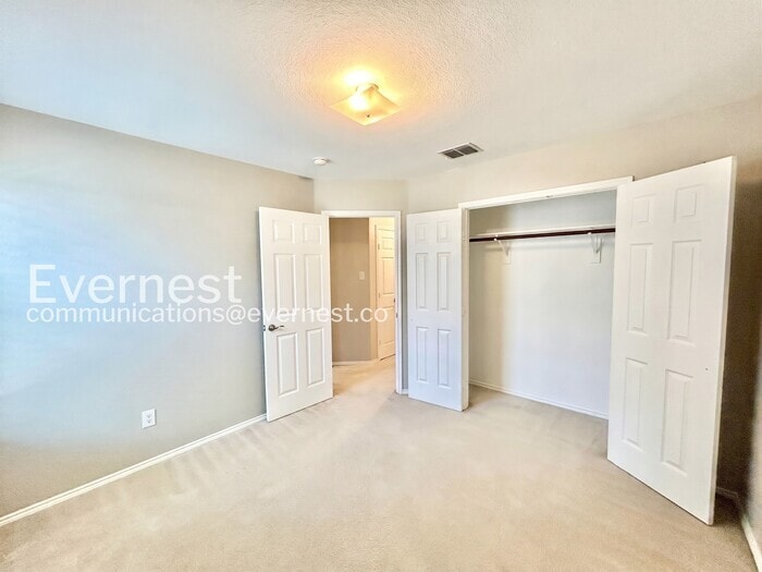 Building Photo - 11504 Aspen Creek Dr