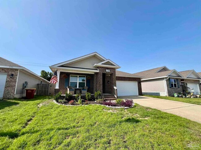 Building Photo - 5789 Guinevere Ln