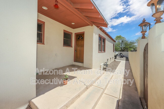 Primary Photo - 1014 N 7th Ave