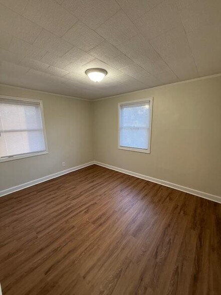 Building Photo - 1020 Willard St