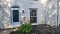 Building Photo - 23 Trenton Square