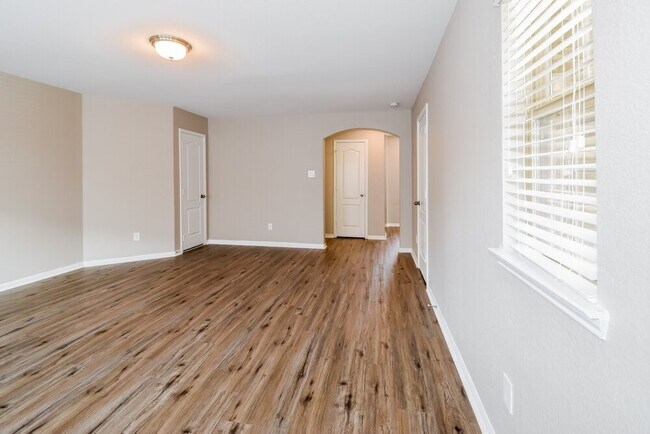 Building Photo - 5115 Misty Ln