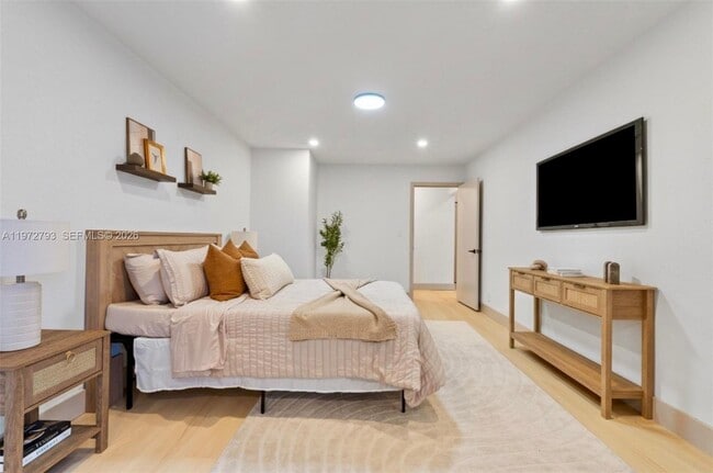 Building Photo - 1905 NW 62nd Terrace