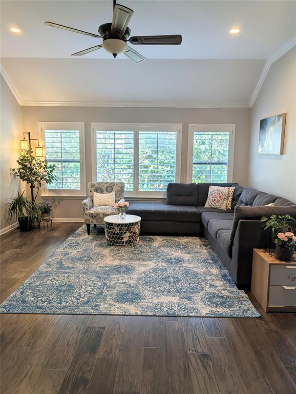 Building Photo - 107 Dasher Drive