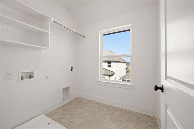 Building Photo - 9617 Dahlia Blvd