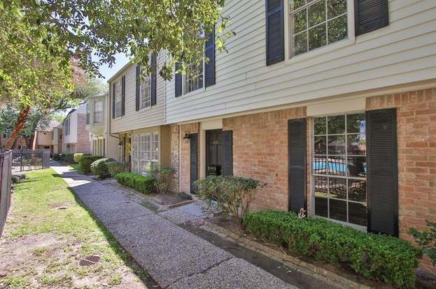 Building Photo - 13168 Trail Hollow Dr