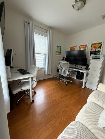 Bedroom #2 - 100 Lincoln St