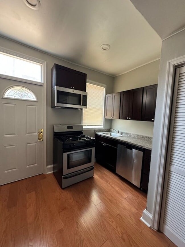 Building Photo - 239 K St NE