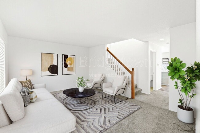 Building Photo - 2136 NE 13th Ave