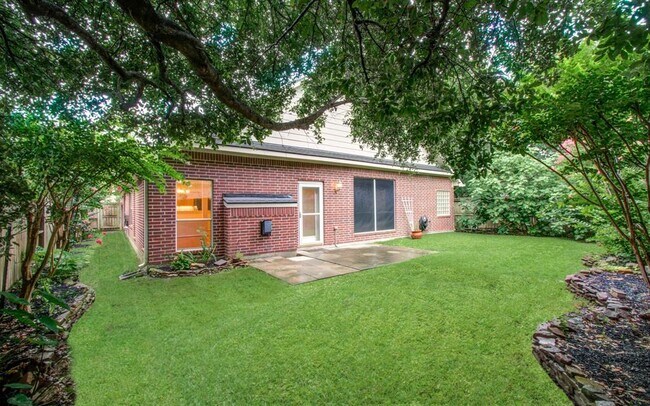 Building Photo - 14403 Red Tailed Hawk Ln
