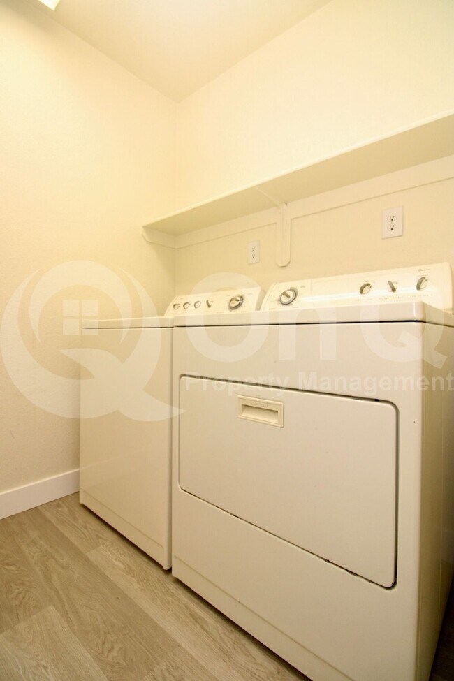 Building Photo - 1339 W Camino Mesa Sonorense