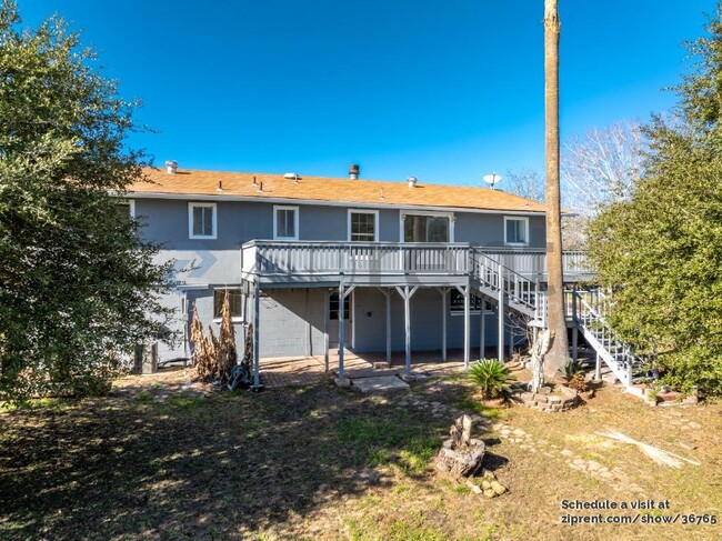 Building Photo - 19 Arrowhead Bluff