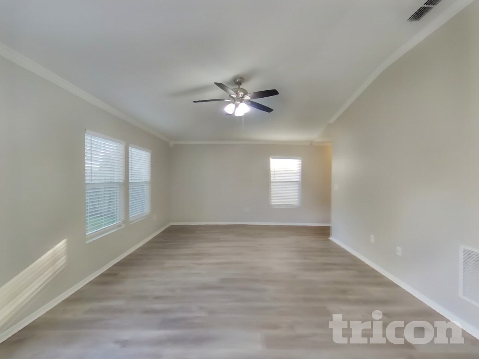 Building Photo - 11931 Alexandra Dr