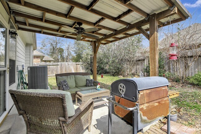 Building Photo - 2013 Lulach Ln