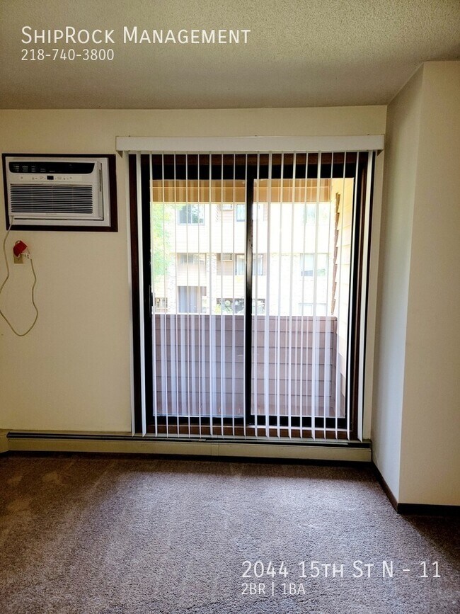 Building Photo - 2044 15th St N