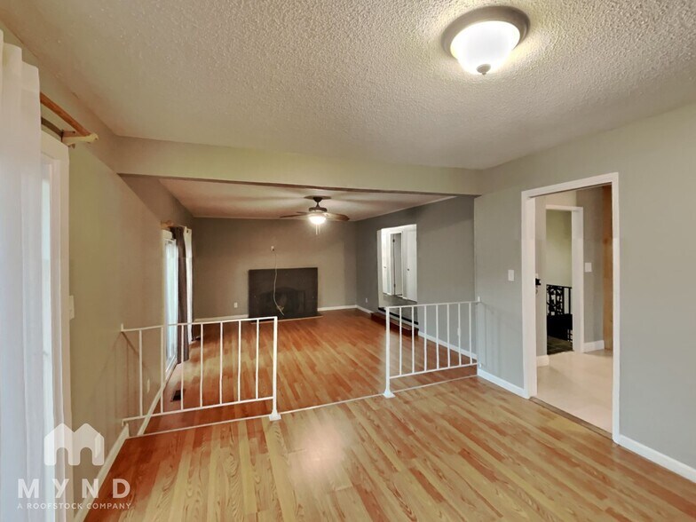 Building Photo - 4730 Sequoyah Rd