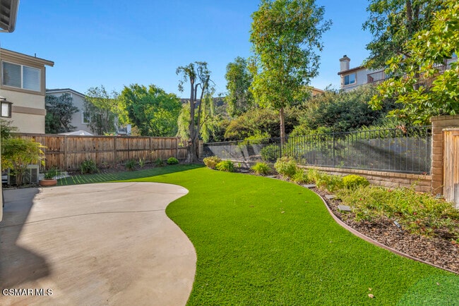 Building Photo - 2775 Florentine Ct