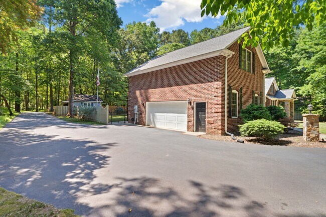 Building Photo - Breathtaking Classic Estate in Falls of New Hope