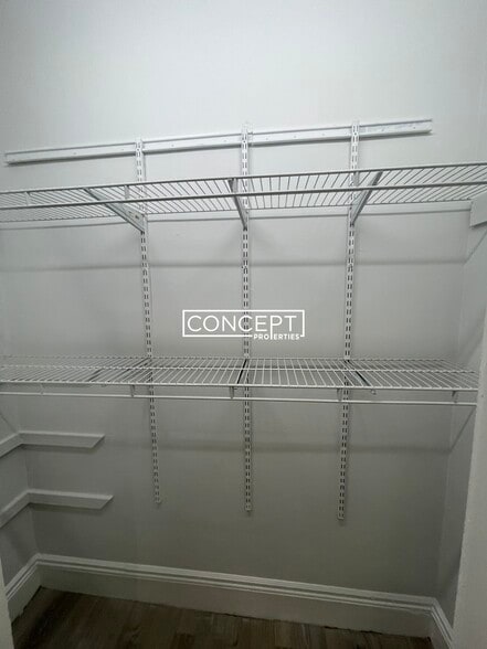 Building Photo - 379 Commonwealth Ave