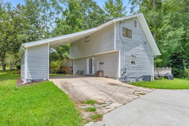 Primary Photo - 1561 Sultan Ln
