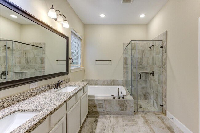 Building Photo - 15115 Honea Flat Ct