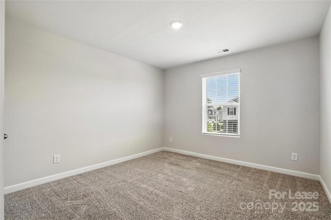 Building Photo - 125 Cedar Knoll Cir