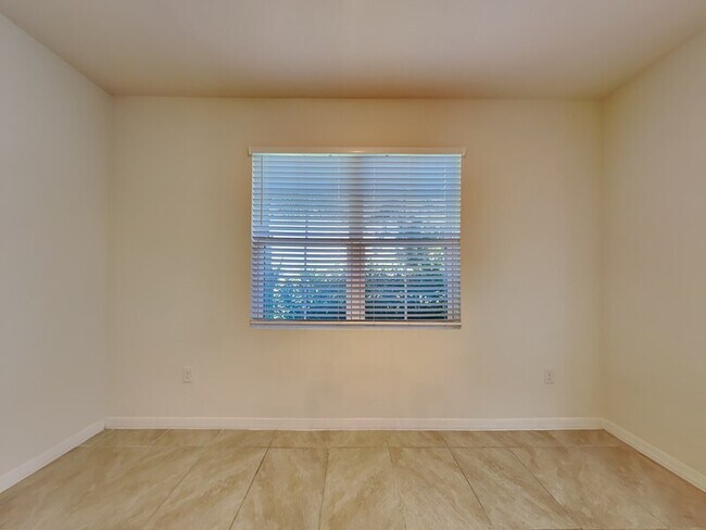 Building Photo - 3016 Meleto Blvd