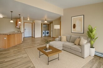 Building Photo - Williston Garden