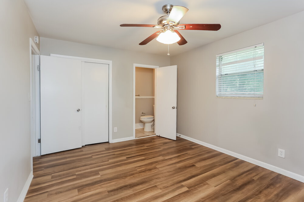 Building Photo - 4733 Samba Dr